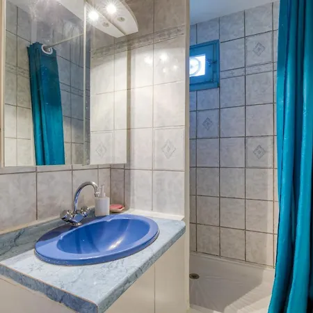 Cap Les Pins Apartment *
